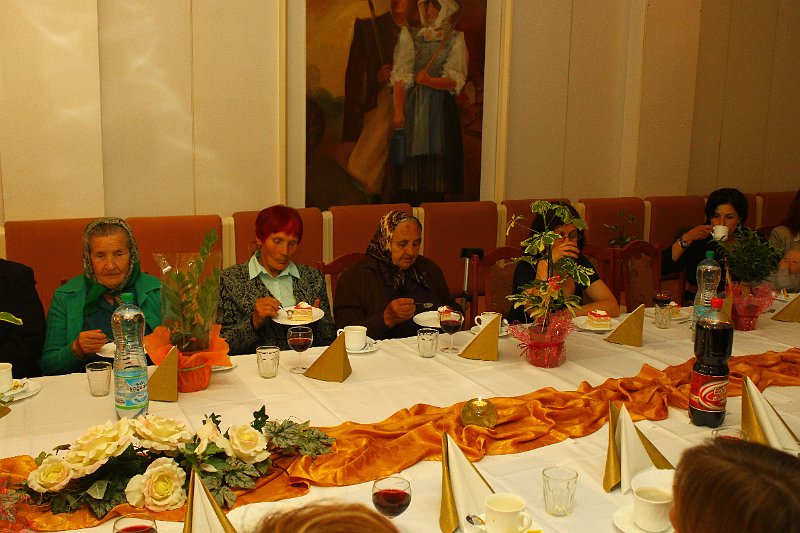 Den Matiek OU (71).JPG